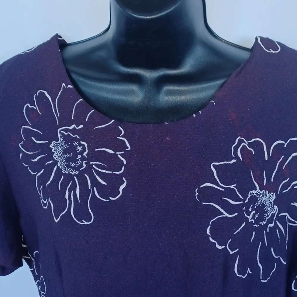 Vintage Helene Blake Purple & Cream Floral Pattern Dress size 14, new old stock